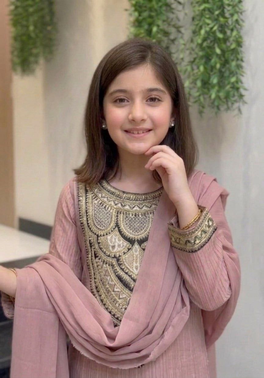 MOST BEAUTIFUL KID’S GIRL WEAR ATTRACTION (HK:-270)